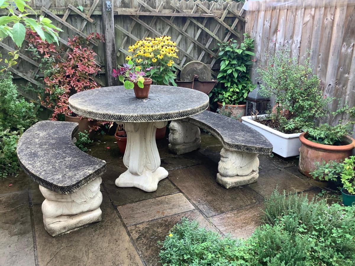 Primrose Villa Self Catering Bnb Monmouth Extérieur photo