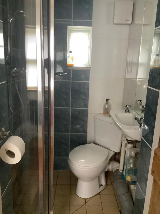 Primrose Villa Self Catering Bnb Monmouth Extérieur photo